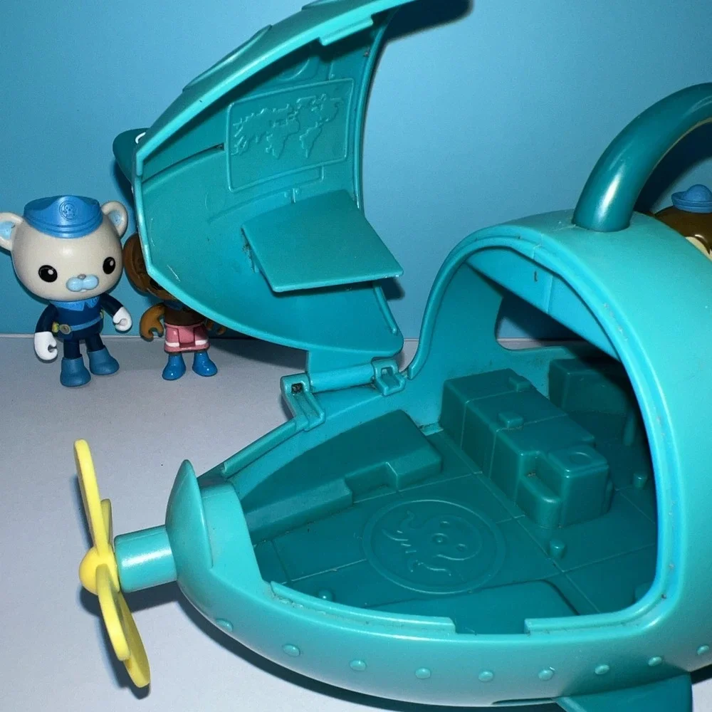 Octonauts Gup A Deluxe Vehicle figures Captain Barnacles Tweak Barrot Dashi